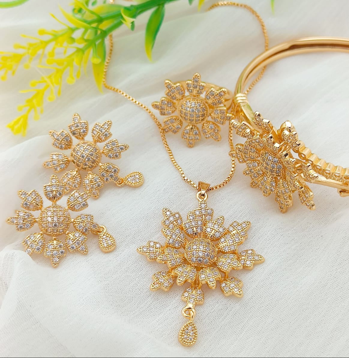 High Quality flower zircon combo set