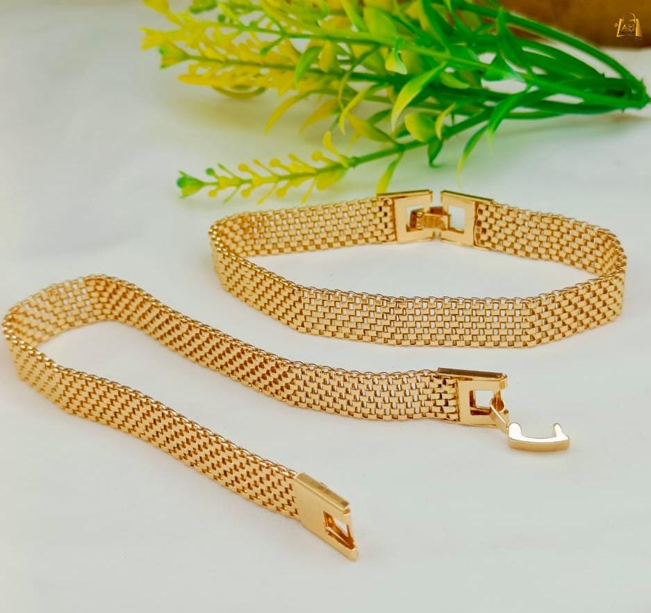 Gold plated mesh bracelet
