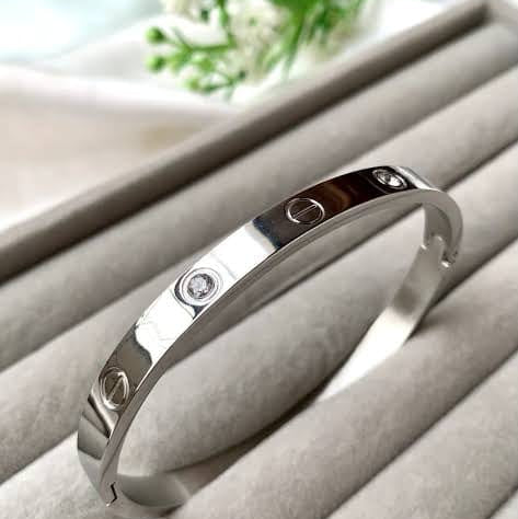 Cartier Love Bangle