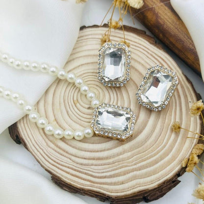 Pearl mala locket set